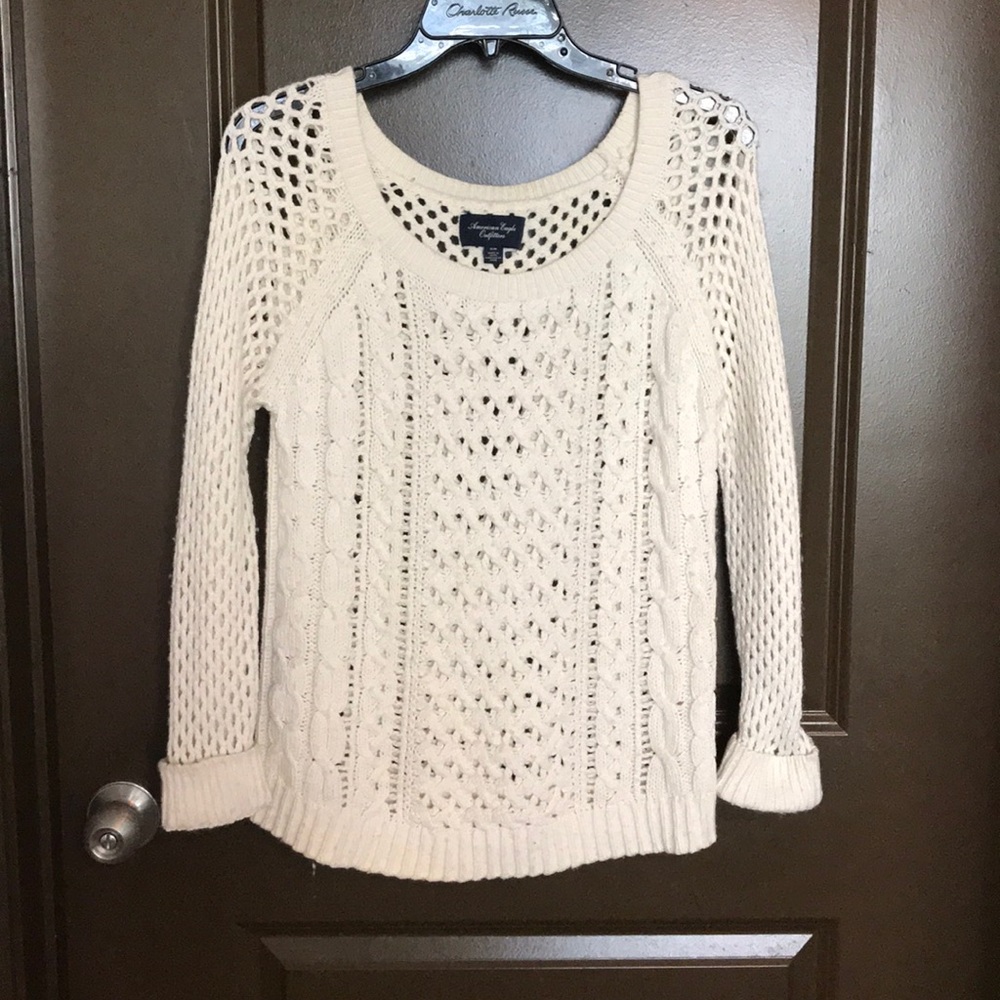 Cream American Eagle knit sweater